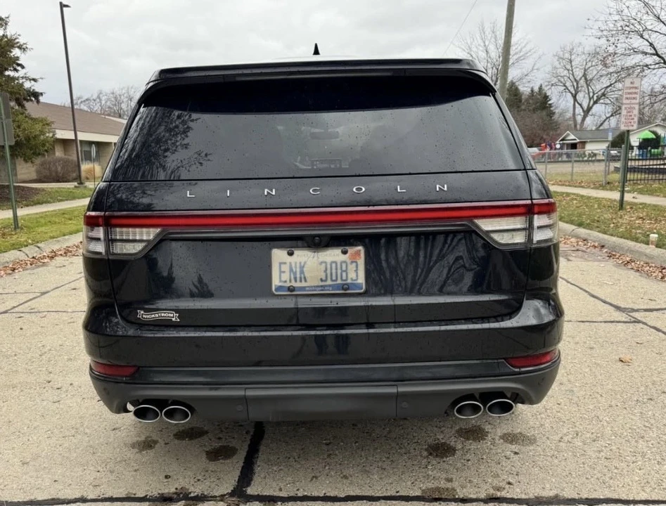 2023 Lincoln Aviator 2nd Gen - Image 5 of 12