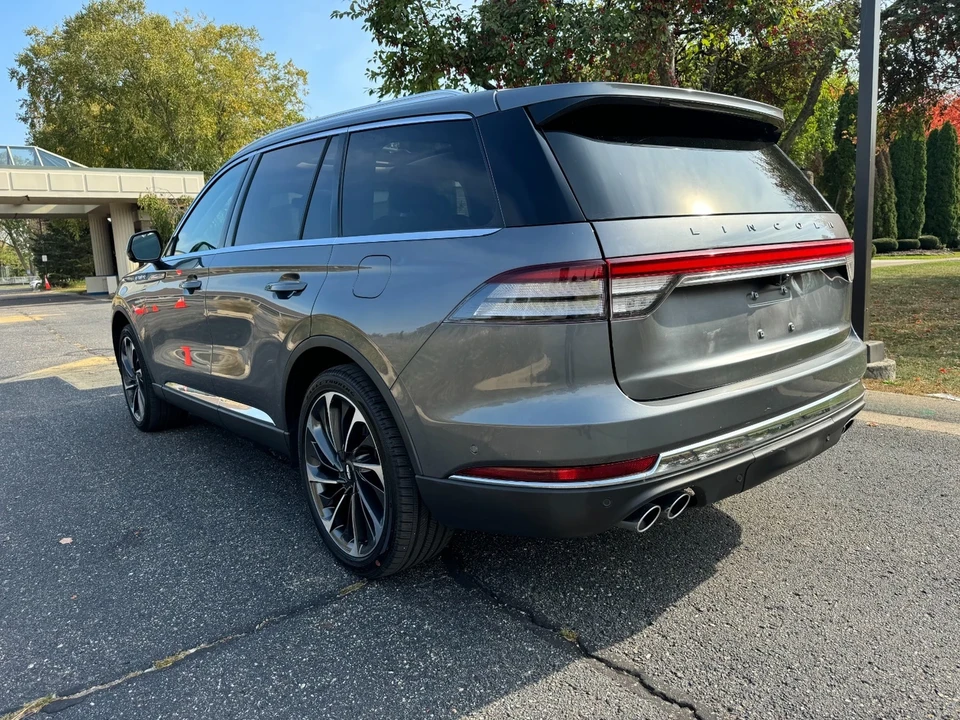 2023 Lincoln Aviator 2nd Gen - Image 6 of 21