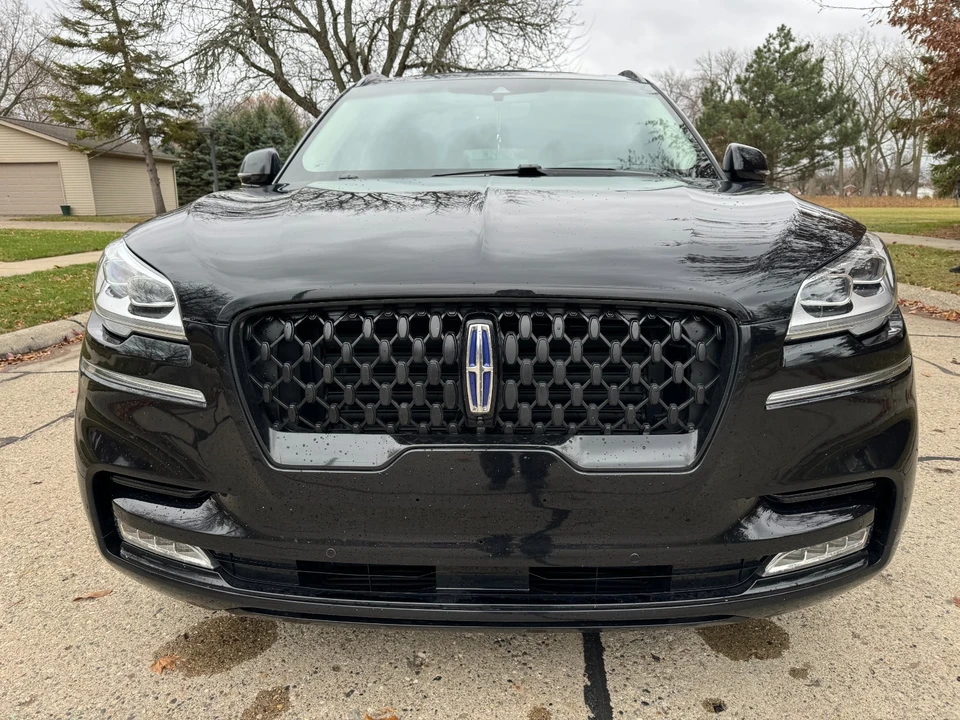 2023 Lincoln Aviator 2nd Gen - Image 10 of 21