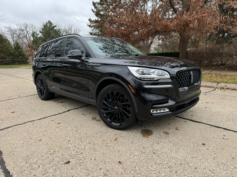 2023 Lincoln Aviator 2nd Gen - Image 2 of 21