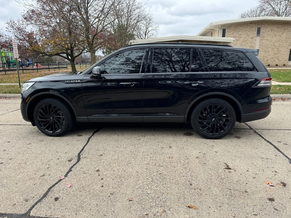 2023 Lincoln Aviator 2nd Gen - Image 8 of 21