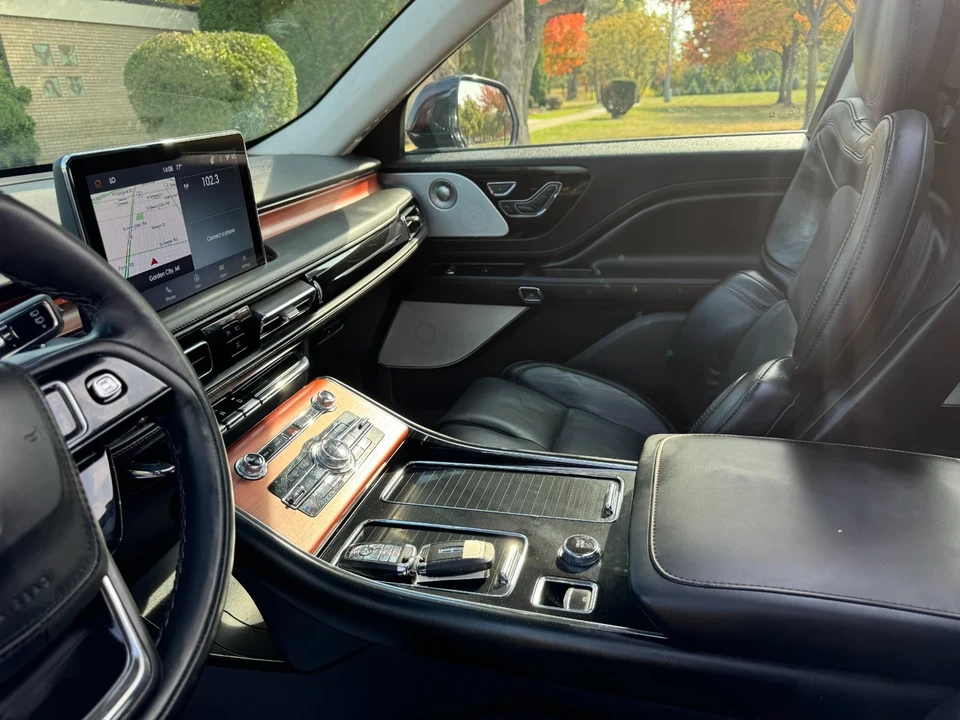2023 Lincoln Aviator 2nd Gen - Image 15 of 21