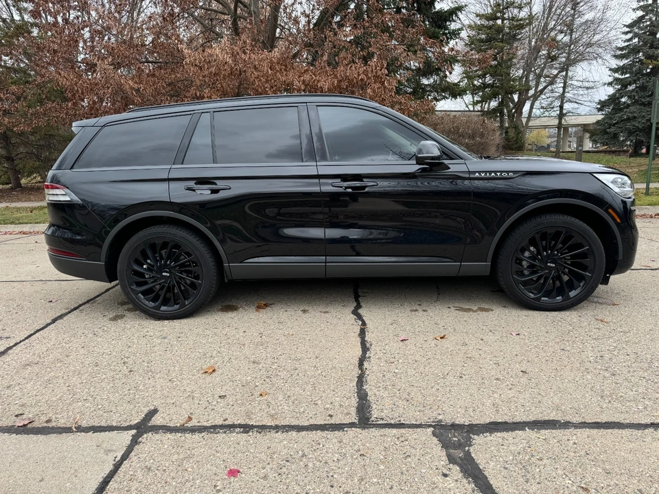2023 Lincoln Aviator 2nd Gen - Image 4 of 21