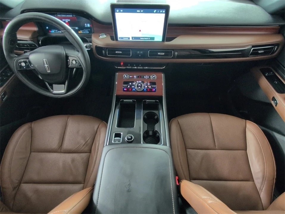 2023 Lincoln Aviator 2nd Gen - Image 9 of 12