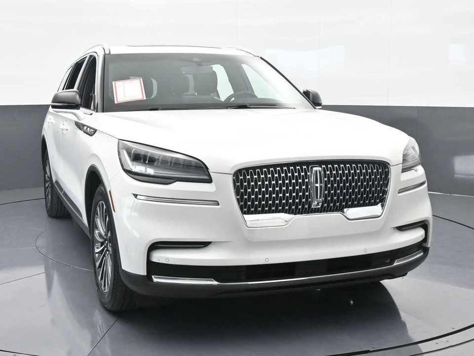 2023 Lincoln Aviator 2nd Gen - Image 9 of 12