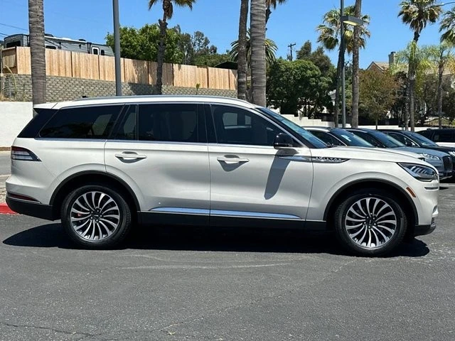 2023 Lincoln Aviator 2nd Gen - Image 3 of 12