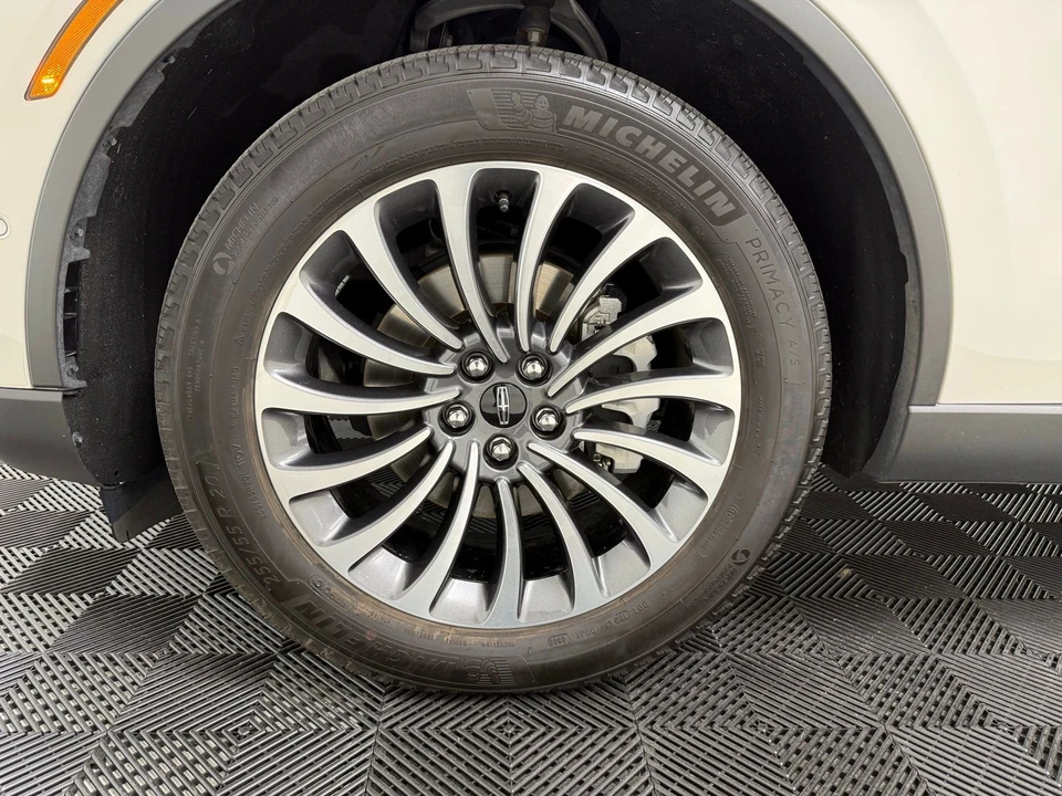 2023 Lincoln Aviator 2nd Gen - Image 11 of 31