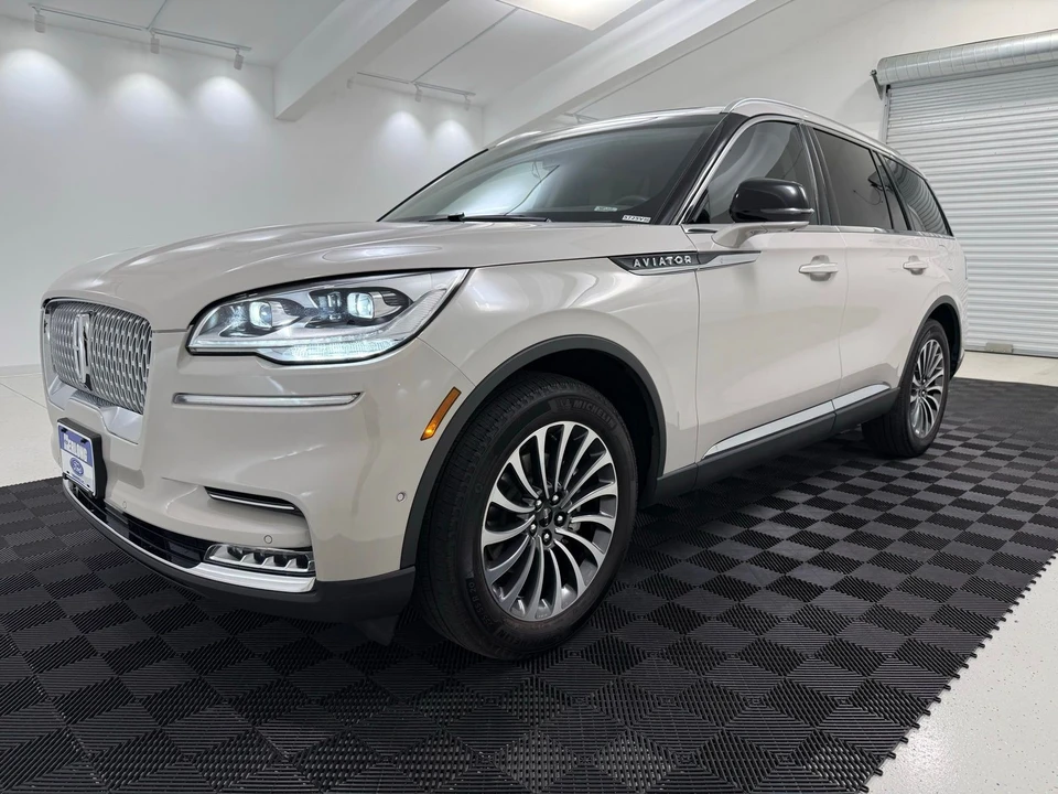 2023 Lincoln Aviator 2nd Gen - Image 3 of 31