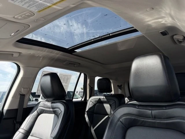 2023 Lincoln Aviator 2nd Gen - Image 17 of 21