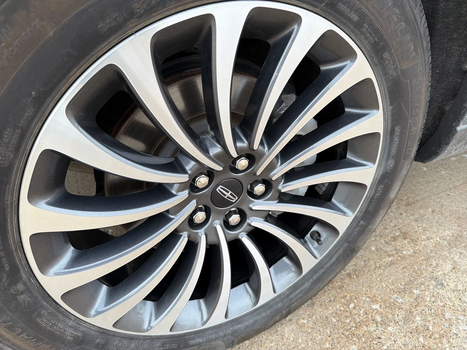 2023 Lincoln Aviator 2nd Gen - Image 3 of 12