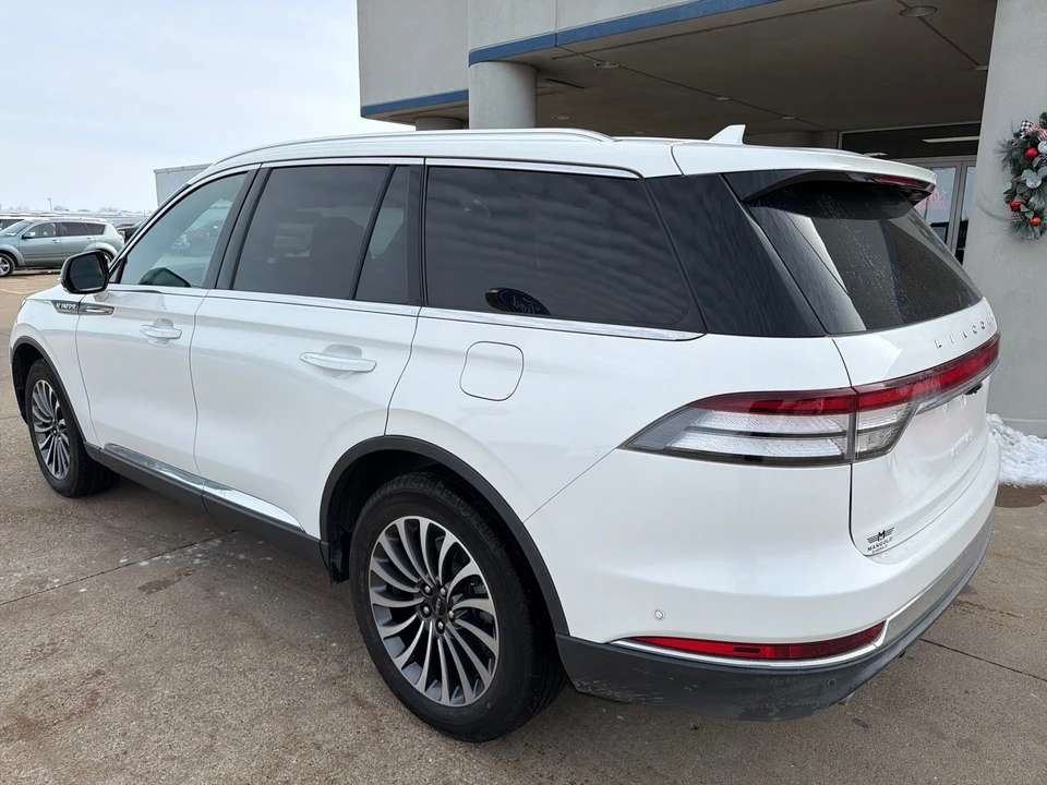 2023 Lincoln Aviator 2nd Gen - Image 5 of 12