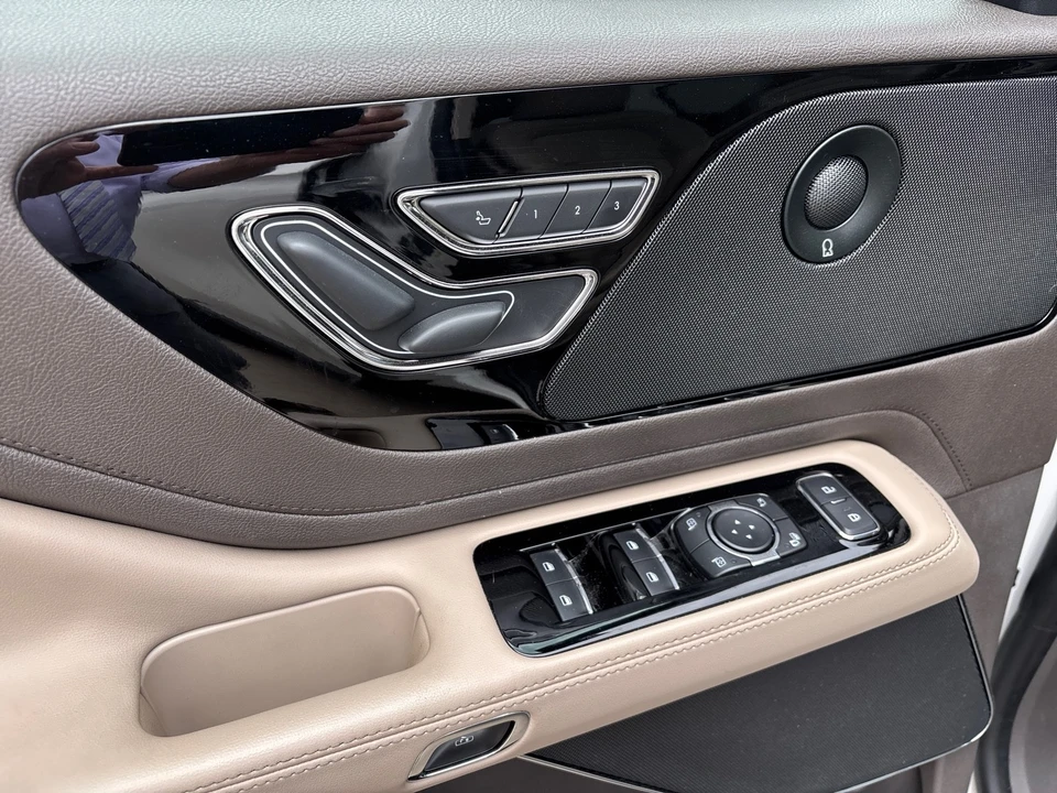 2023 Lincoln Aviator 2nd Gen - Image 8 of 19