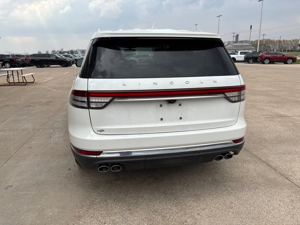 2023 Lincoln Aviator 2nd Gen - Image 6 of 19