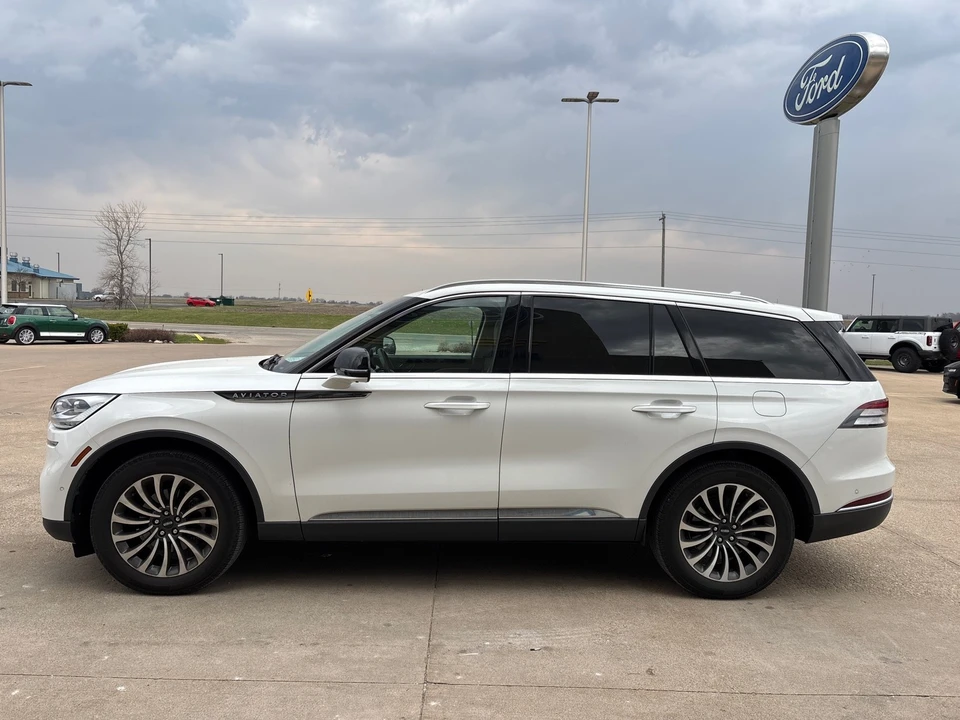 2023 Lincoln Aviator 2nd Gen - Image 5 of 19
