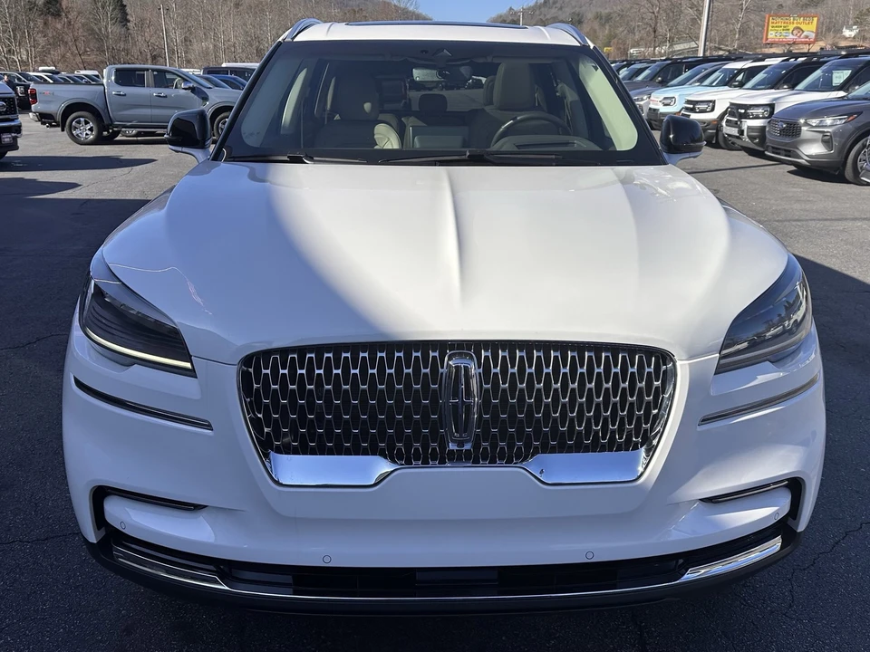 2023 Lincoln Aviator 2nd Gen - Image 3 of 12