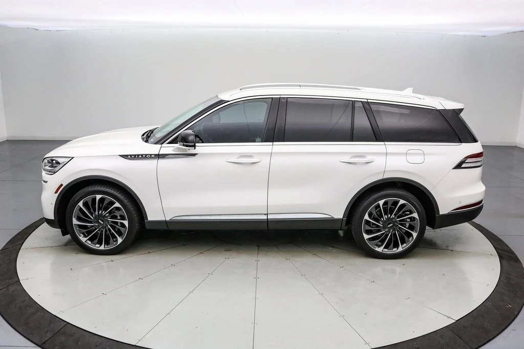 2023 Lincoln Aviator 2nd Gen - Image 8 of 21