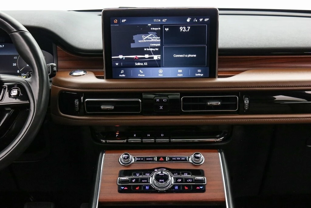 2023 Lincoln Aviator 2nd Gen - Image 16 of 21