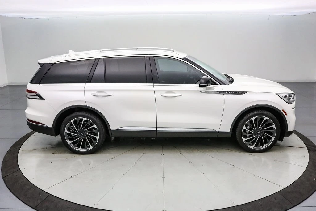 2023 Lincoln Aviator 2nd Gen - Image 4 of 21