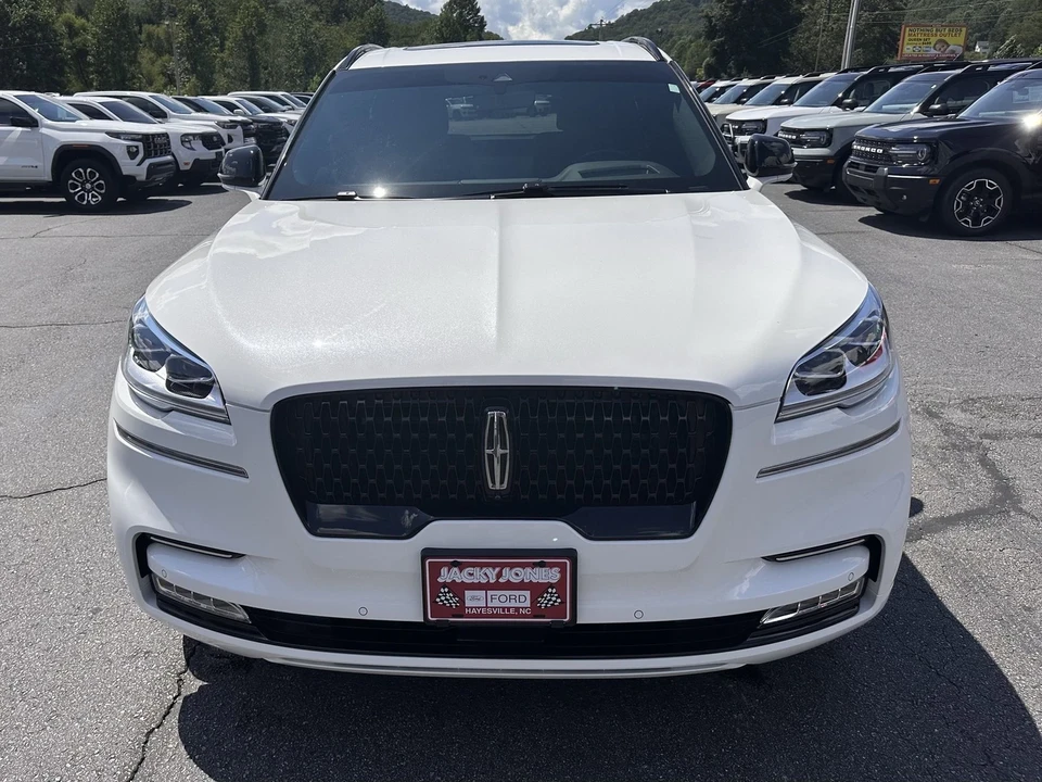 2023 Lincoln Aviator 2nd Gen - Image 3 of 21