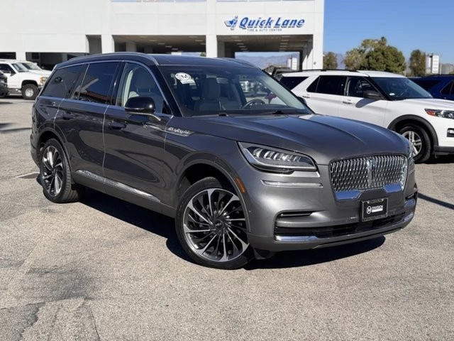 2023 Lincoln Aviator 2nd Gen - Image 2 of 12