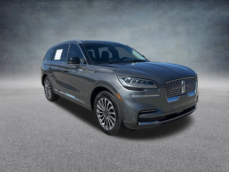 2023 Lincoln Aviator 2nd Gen - Image 2 of 12