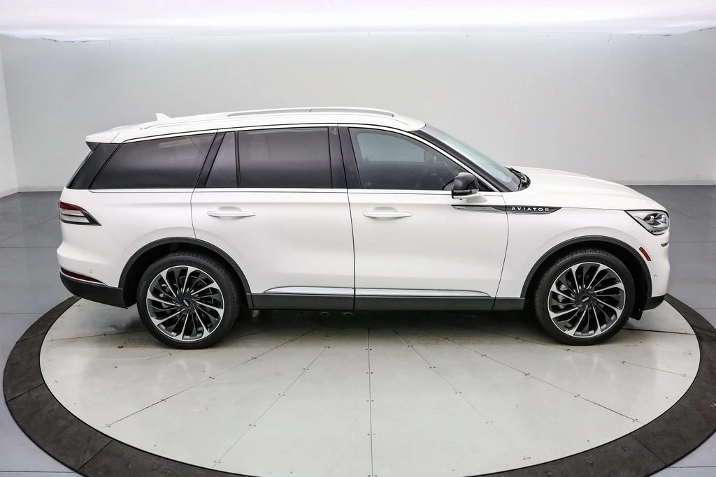 2023 Lincoln Aviator 2nd Gen - Image 4 of 21