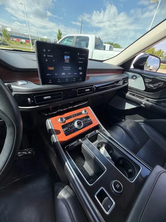 2023 Lincoln Aviator 2nd Gen - Image 7 of 20