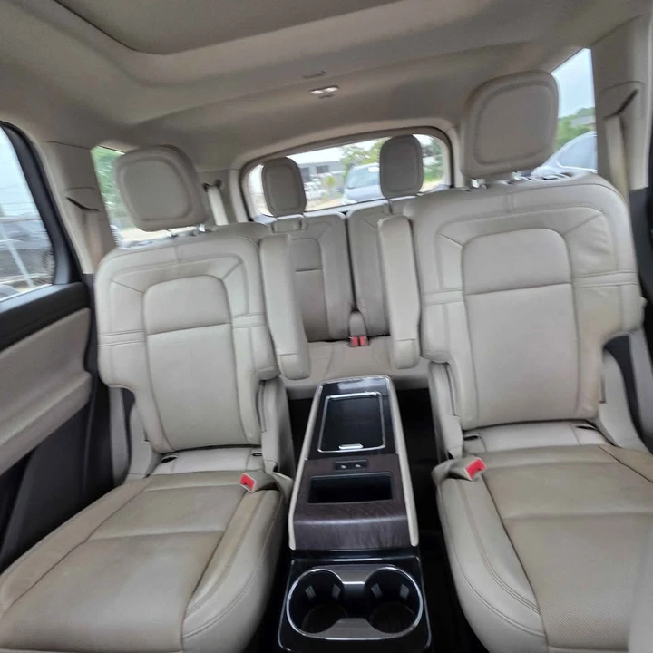 2023 Lincoln Aviator 2nd Gen - Image 10 of 12