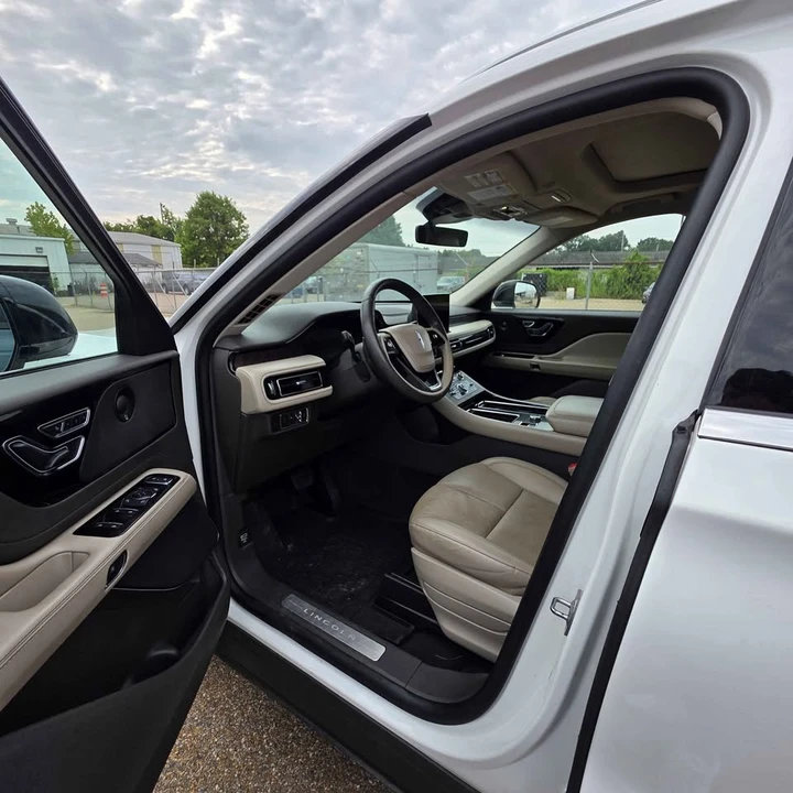 2023 Lincoln Aviator 2nd Gen - Image 8 of 12