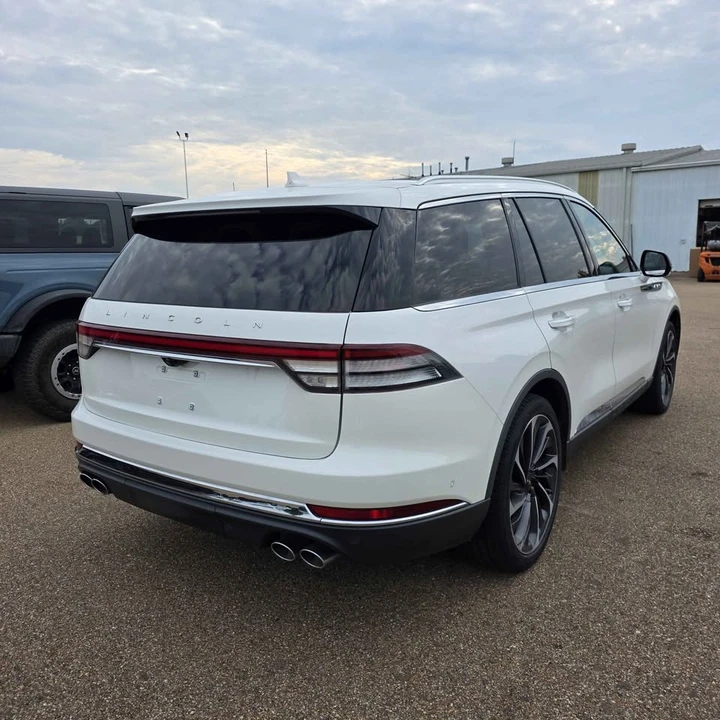 2023 Lincoln Aviator 2nd Gen - Image 6 of 12