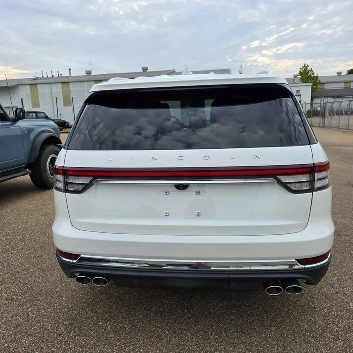 2023 Lincoln Aviator 2nd Gen - Image 7 of 12