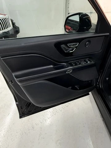 2023 Lincoln Aviator 2nd Gen - Image 18 of 21