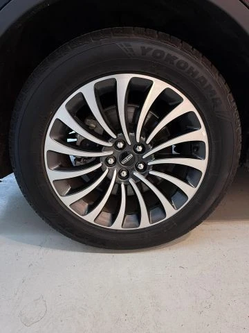 2023 Lincoln Aviator 2nd Gen - Image 14 of 21