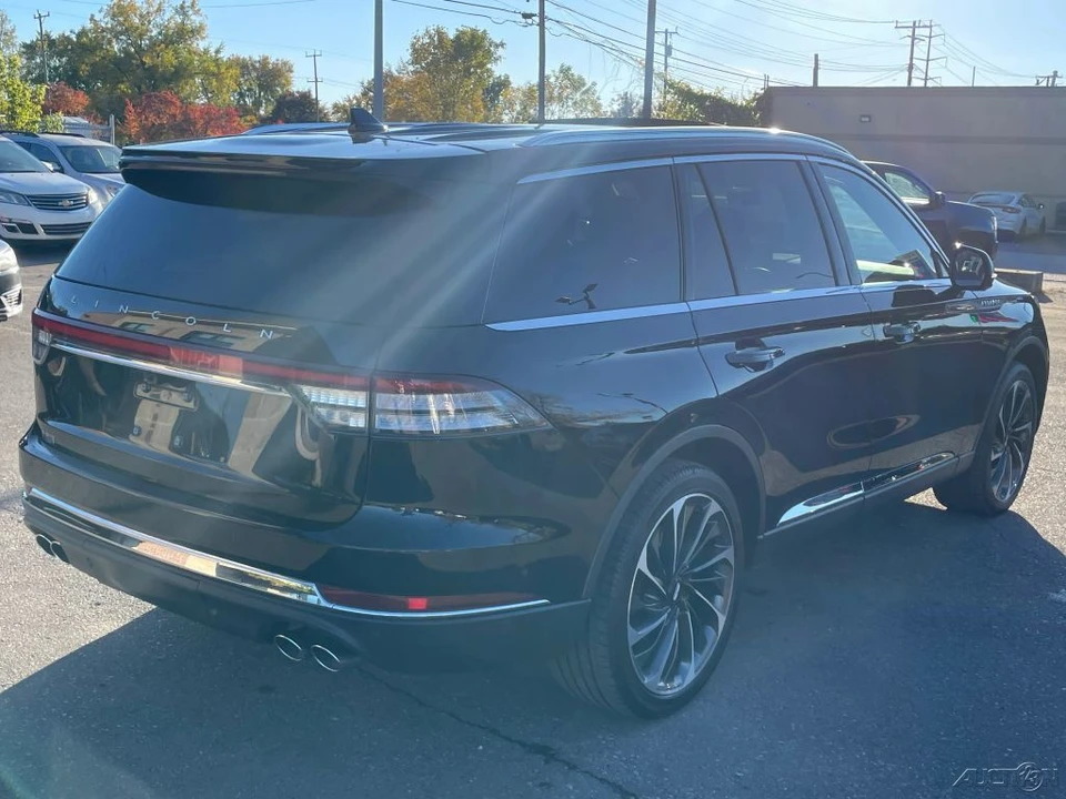 2023 Lincoln Aviator 2nd Gen - Image 5 of 12