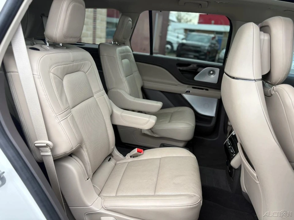 2023 Lincoln Aviator 2nd Gen - Image 12 of 24