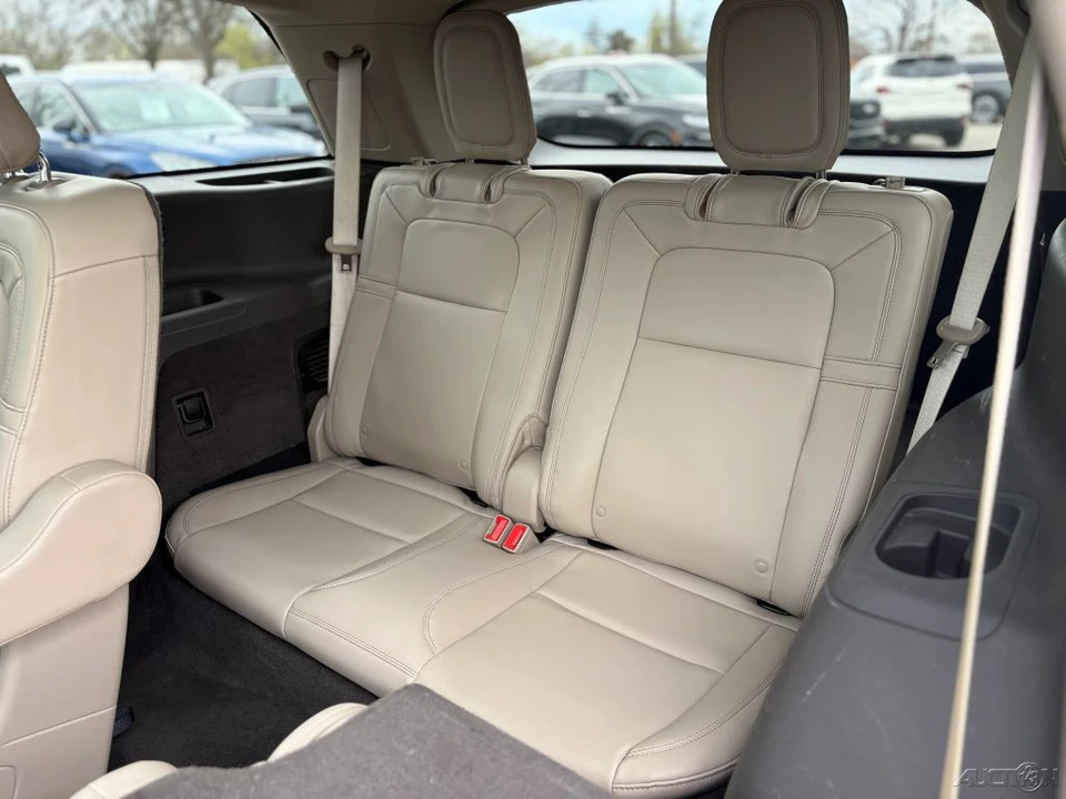 2023 Lincoln Aviator 2nd Gen - Image 17 of 24