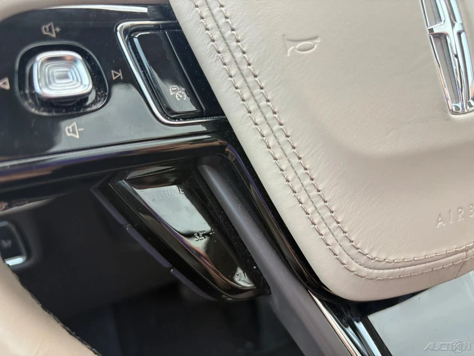 2023 Lincoln Aviator 2nd Gen - Image 22 of 24