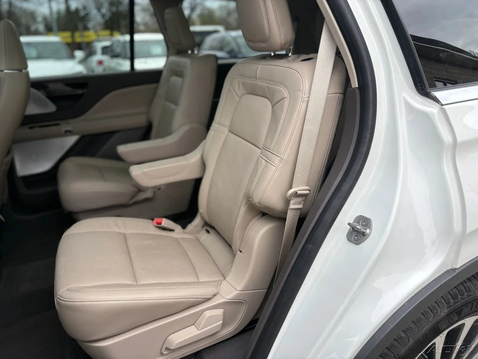 2023 Lincoln Aviator 2nd Gen - Image 15 of 24
