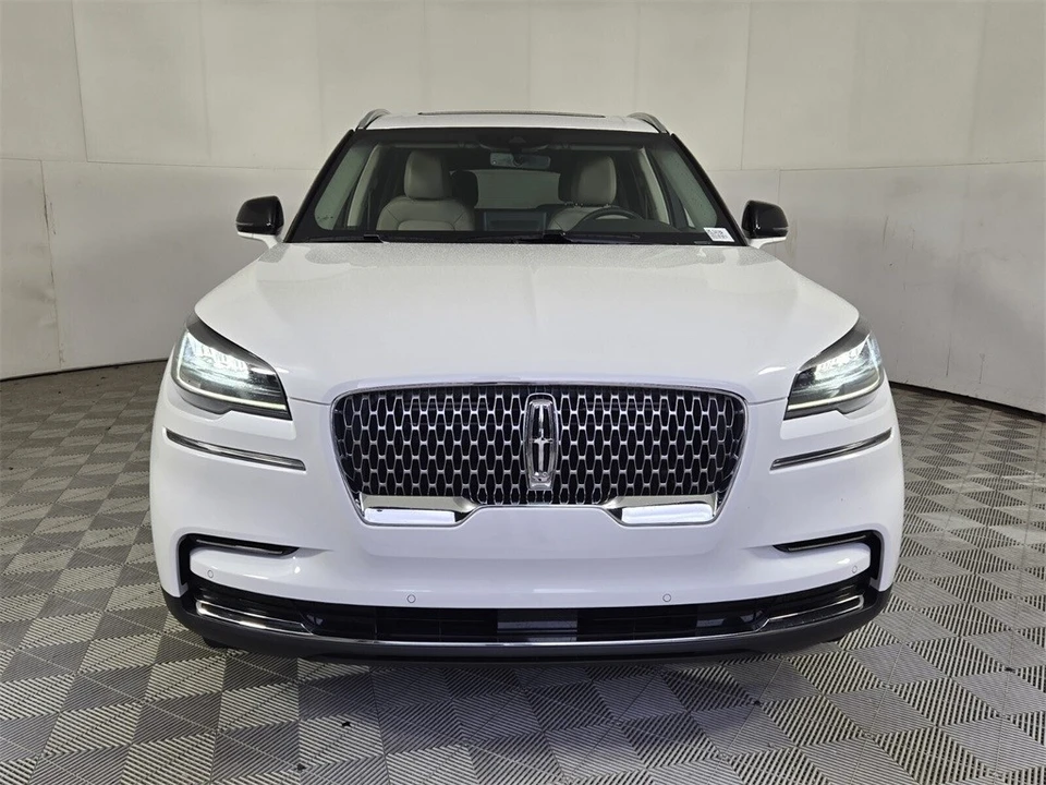 2023 Lincoln Aviator 2nd Gen - Image 3 of 12