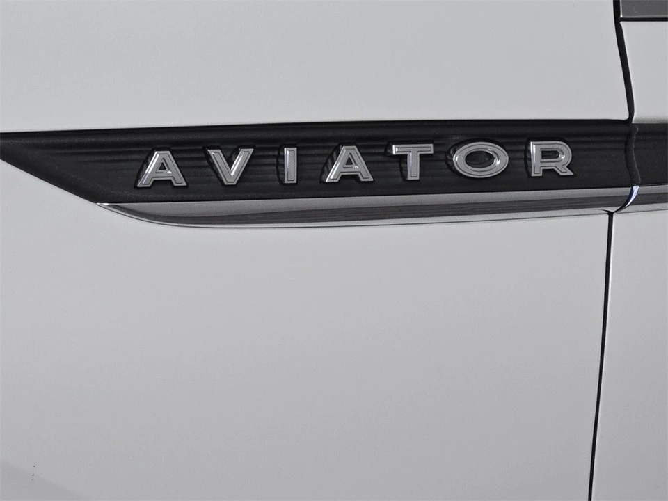 2023 Lincoln Aviator 2nd Gen - Image 6 of 12