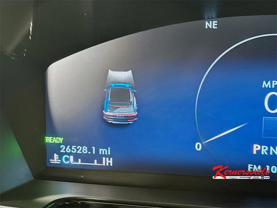 2023 Lincoln Corsair - Image 15 of 21