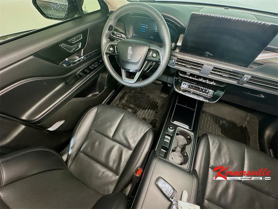 2023 Lincoln Corsair - Image 9 of 21