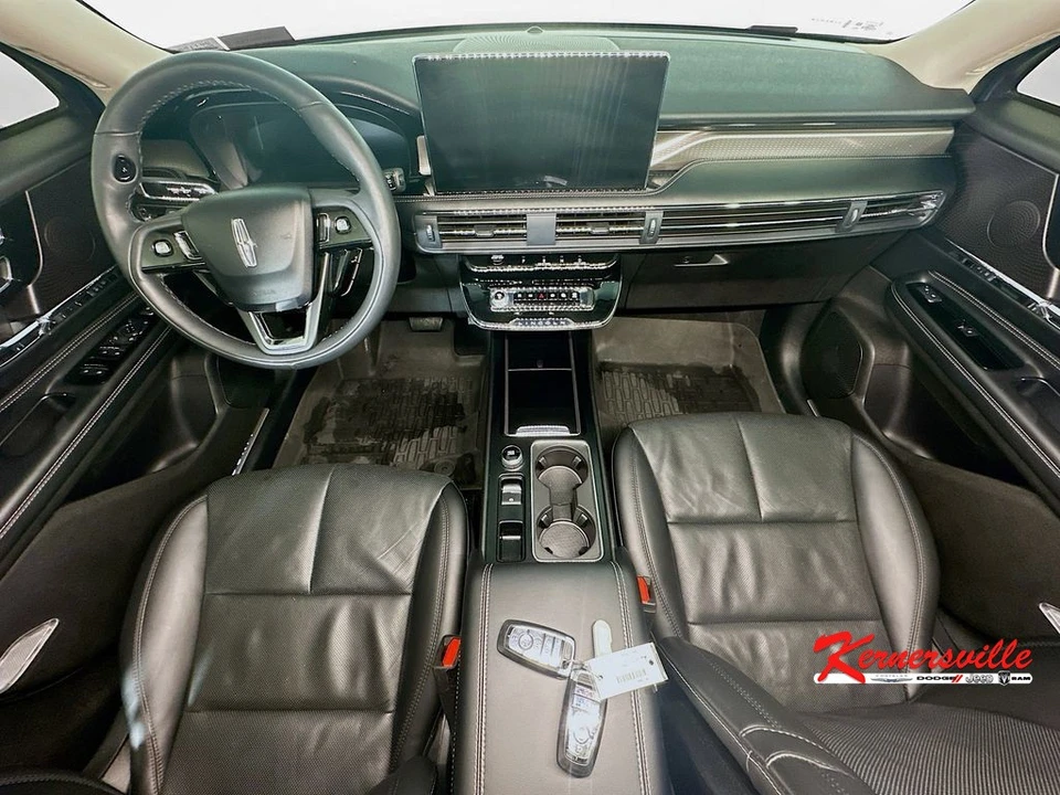 2023 Lincoln Corsair - Image 10 of 24