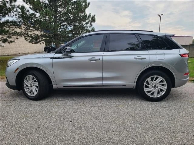 2023 Lincoln Corsair - Image 2 of 12