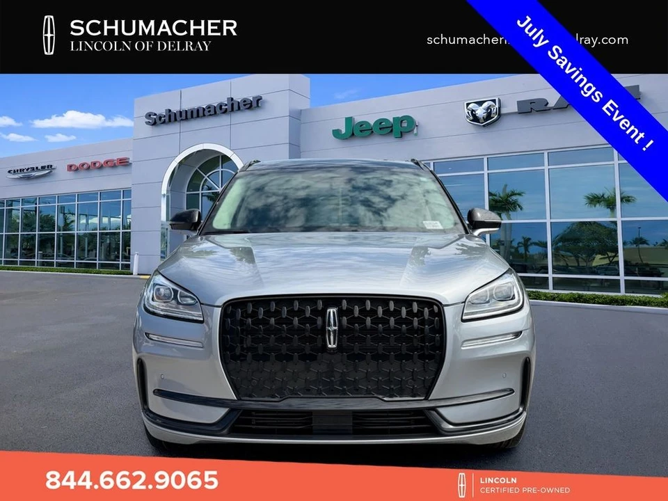 2023 Lincoln Corsair - Image 2 of 30