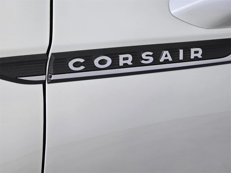 2023 Lincoln Corsair - Image 17 of 21
