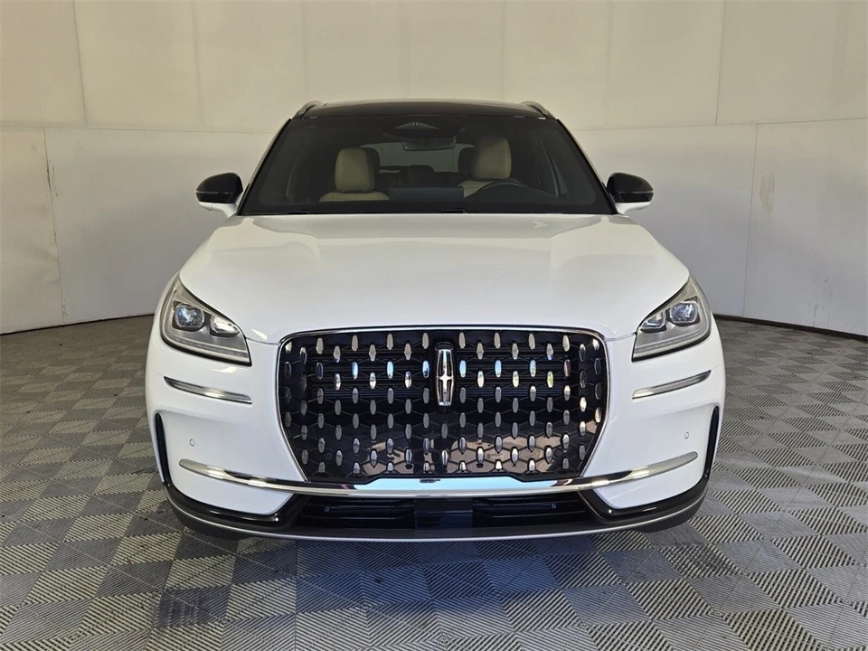 2023 Lincoln Corsair - Image 3 of 12