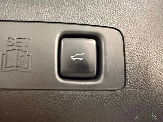 2023 Lincoln Corsair - Image 10 of 12