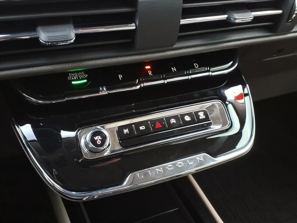 2023 Lincoln Corsair - Image 11 of 21