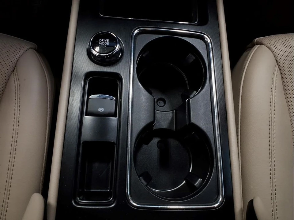 2023 Lincoln Corsair - Image 11 of 25